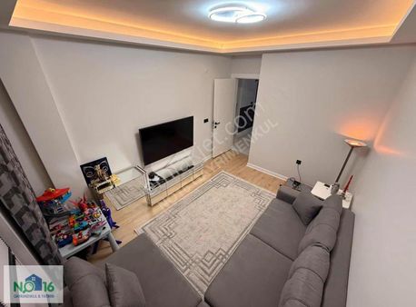 No16'dan Demircide Nezih Sokakta Özel Yapım 4+1 Kışbahçeli Villa