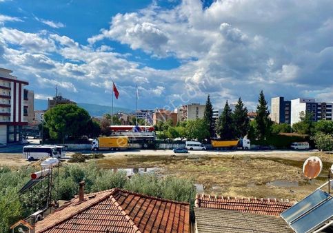 Günay Emlak'tan Torbalı Tepeköy Mah Vergi Dairesi Karşısı 2+1 Açık Mutfak Satılık Sıfır Daire