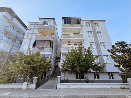 Nova Geyrimenkulden Bahçelievler Mahallesinde 3+1 Satılık Daire