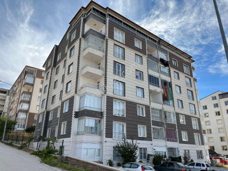 Üniversite Yolu Üzerinde Ara Katta 3+1 Kiralık Daire***burcu***