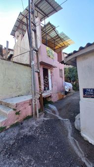 Konak İkiçeşmelik'te Müstakil Dubleks Ev