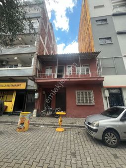 Salihli Erdem Emlaktan Sevgiyoluna Yakın 2 Katlı Müstakil Ev