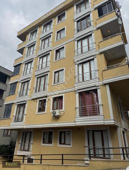 Acil Çekmeköy Cumhuriyet Mahallesinde Satılık 2+1 Daire