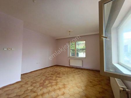 Çanakkale Esenler Cadde Üstü Kiralık 2+1 Daire