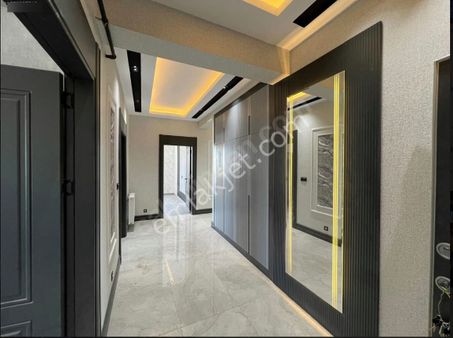 Doğukente 25 M Yol Üstünde 4+1 Ful Yapılı Lüx Daire