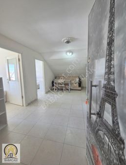 // Fatih Mahallesi Çatı Kat Yerden Isıtmalı Kiralık 2+1 Daire //