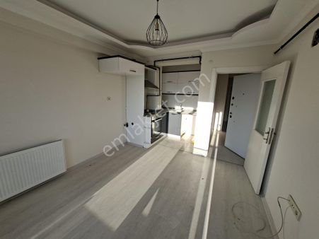 Güneş'ten Şirinyer İzban 3dk 2+1 70m Arakat Balkon Asansör