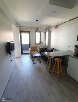 Hm Gayrimenkul'den Üniversite 5 Dakika Yürüme Mesafesi 2+1 Daire