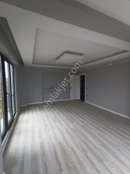 Yalova Çiftlikköy Bayrakktepe Mevkiinde Kiralık Daire