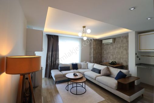 Türk Emlak'tan Liman Mahallesinde 1+1 Havuzlu Satılık Daire