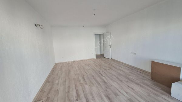 Yaka Türkmen'de Kiralık Bahçe Katıdaire!!