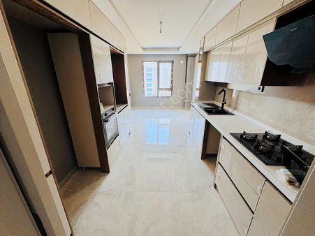 Saraycık Mah.4+1ultra Lüks Yapılı Arakat Manzaralı Satılık Daire