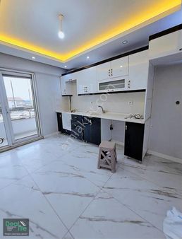 Deallifedan Fsmde Cadde Üstü 3+1 Eğimsiz Dubleks Daire