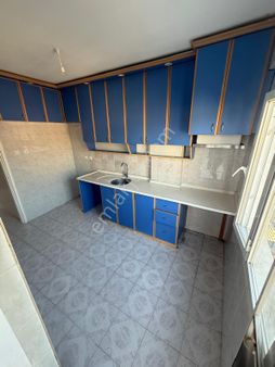 Sinan Emlak'tan Subaşı Mahallesinde Geniş Cadde Üzeri Daire