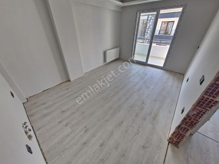 Gömeç Hastane Bölgesinde Satılık 2+1 Daire