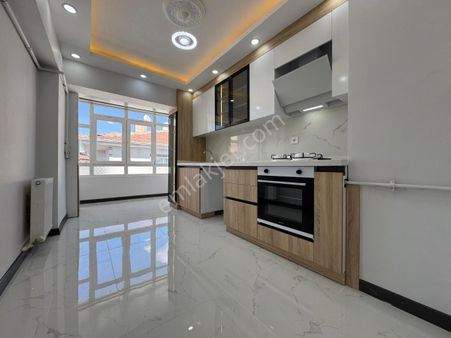 Sincan Ahi Evran Mhde Ultra Lüx Geniş Yapılı Bağımsız 3+1 Daire