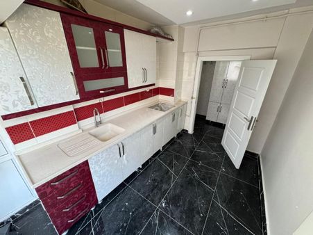 Sincan Atatürk Mahde 3+1 Ara Kat Öncephe Masrafsız Fırsat Daire