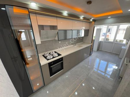 Sincan İstasyon Mhde 3+1 Bağmsız Ara Kat Lüx Yapılı Fırsat Daire