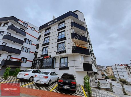 Çayırova Emek Mah.de Sıfır Satılık 3+1 Lüx Teraslı Dubleks Daire