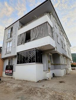 Bayır'da 2+1 Cam Balkonlu Satılık Daire.