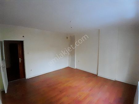 Sancaktepe Kiralık 3+1 1.kat 130m² Doğalgazlı Banyo Wc Ayrı