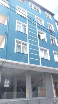 Avcılar Yeşilkent Mh 247m2 Arsanın Üstünde 7 Daire 1dükkan Takas Uygundur