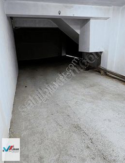 Evalmak'ta Metrobüs'e 5 Dk 2+1 Home Ofis Otoparklı Y.giriş