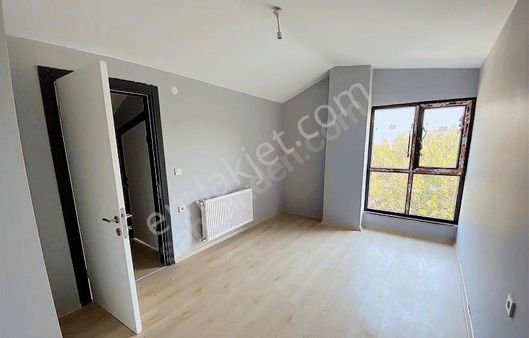 Görgülü Emlaktan Satılık Kat Dubleksi