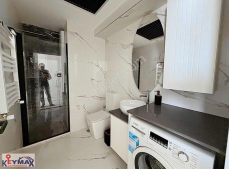 Çınarlı İnci Premium Rezidans'da Kiralık 1+1 Full Eşyalı Daire