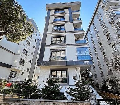 Süreyyaplajında Geniş Kullanıma Sahip Deniz Manzaralı 5+2 Dublex