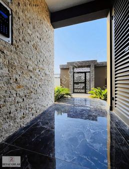 Demirel Mah'de Havuzlu Lüks Satılık 1+1 Yüksek Giriş