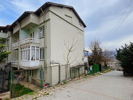 Mehmet Çakar'dan Beşköprüde Satılık Bahçeli Villa...