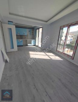 Ertaş Emlak'tan Yeni Mahalle Köşe 3+1 Daire