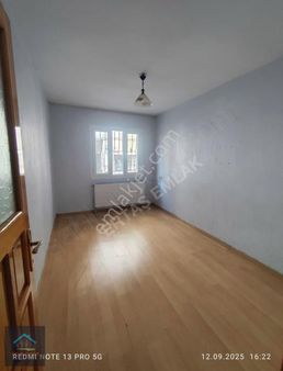 Ertaş Emlak'tan Selvilitepe Mahallesi Satılık 3+1 Uyguna Daire