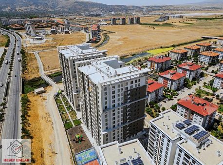 Hedef Emlaktan Satılık 4+1 Lüks Daireler