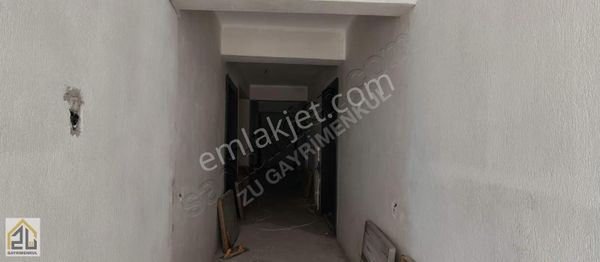 Zu Uraz Dan Muradiye De Sığınaklı 2+1 Uygun Daire