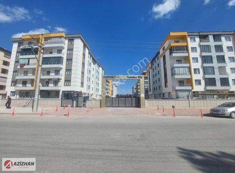 Azizhan'dan Akabe Mahallesinde Satılık Site İçi 3+1 Daire