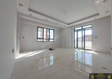 Kaplan Gayrimenkul’den 71 Evler Mah. Ertaş Cad. Üstü 2+1 105 M² Satılık Daireler