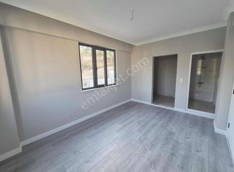 Sıfır Konum Olarak Muazzam 135 M2 3+1 Daire