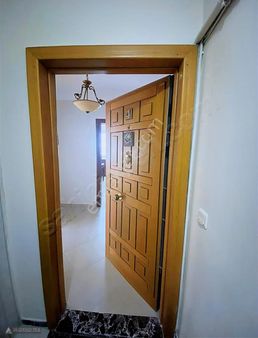 Süreyya Plajında Havuzlu Sitede 4+1 140 M² Daire