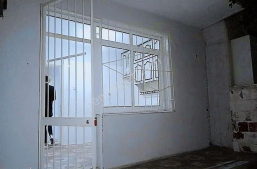 Karacaoğlan Mahallesinde 2+1 Bahçeli Uygun Kiralık Daire