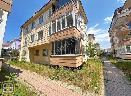 Karasuda Haftanın Fırsatı Denize Çok Yakın Önü Açık 1+1 65 M2