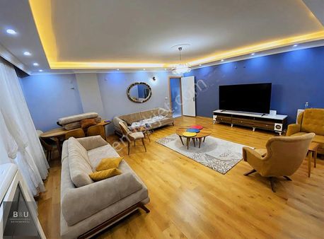 B&u Gayrimenkul'den Ebeveyn Banyolu 2+1 Daire