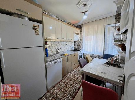 Barbaros Mah.geniş Cadde Üzeri Koşe 3+1 Satılık Daire