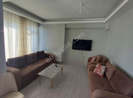 Doğru Gayrimenkul'den Havuzlu Site İçerisinde 2+1 Eşyalı Kiralık