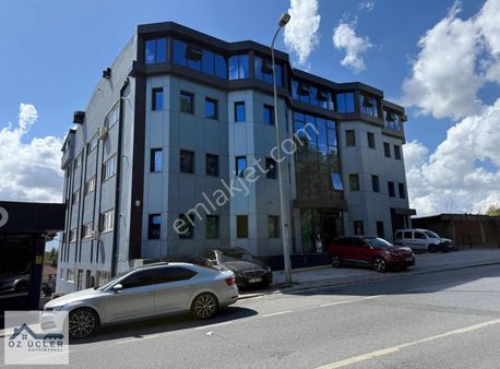 Çavuşbaşı'nda Kiralık 450m2 Depo