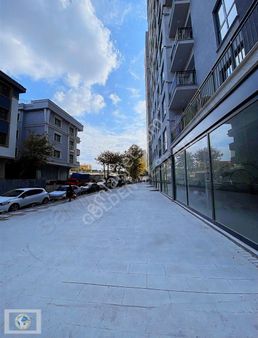 Bağcılar'ın Kalbinde 666 M² Geniş Mağaza Extra Büyük Depo