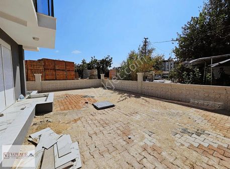 Kepez Mehmet Akifte Tramvaya Yakın 2+1 Asansörlü&otoparklı