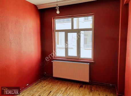 Terkenli Emlak 'tan Yarenler Mah . Arakat Bakımlı Daire