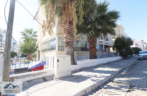 Altınkum Plajına 10 Dk Havuzlu Sitede Y.giriş Satılık 2+1 Daire